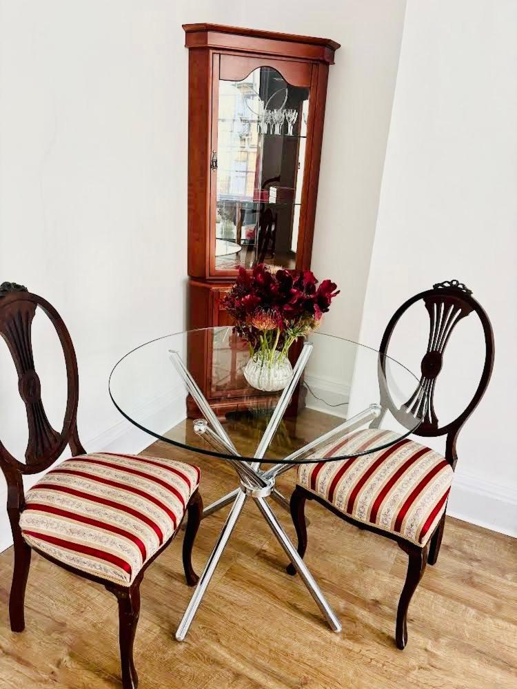 Charming Apartment In The Heart Of Бат Екстер'єр фото