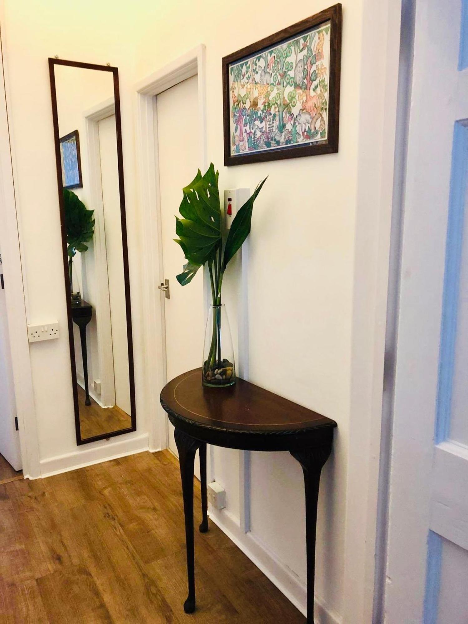Charming Apartment In The Heart Of Бат Екстер'єр фото